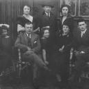 Eliyahu Gitlin with his family